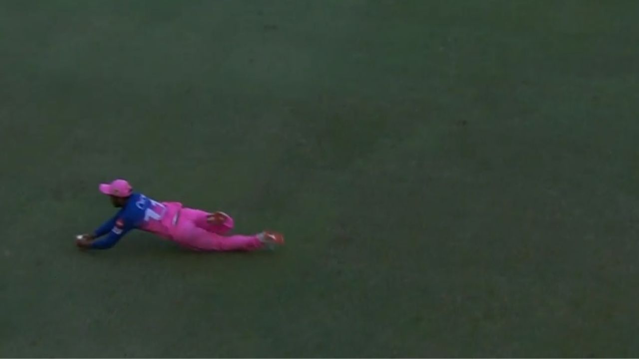 Sanju Samson catch vs SRH: Rajasthan Royals batsman grabs fantastic catch to dismiss Jonny Bairstow