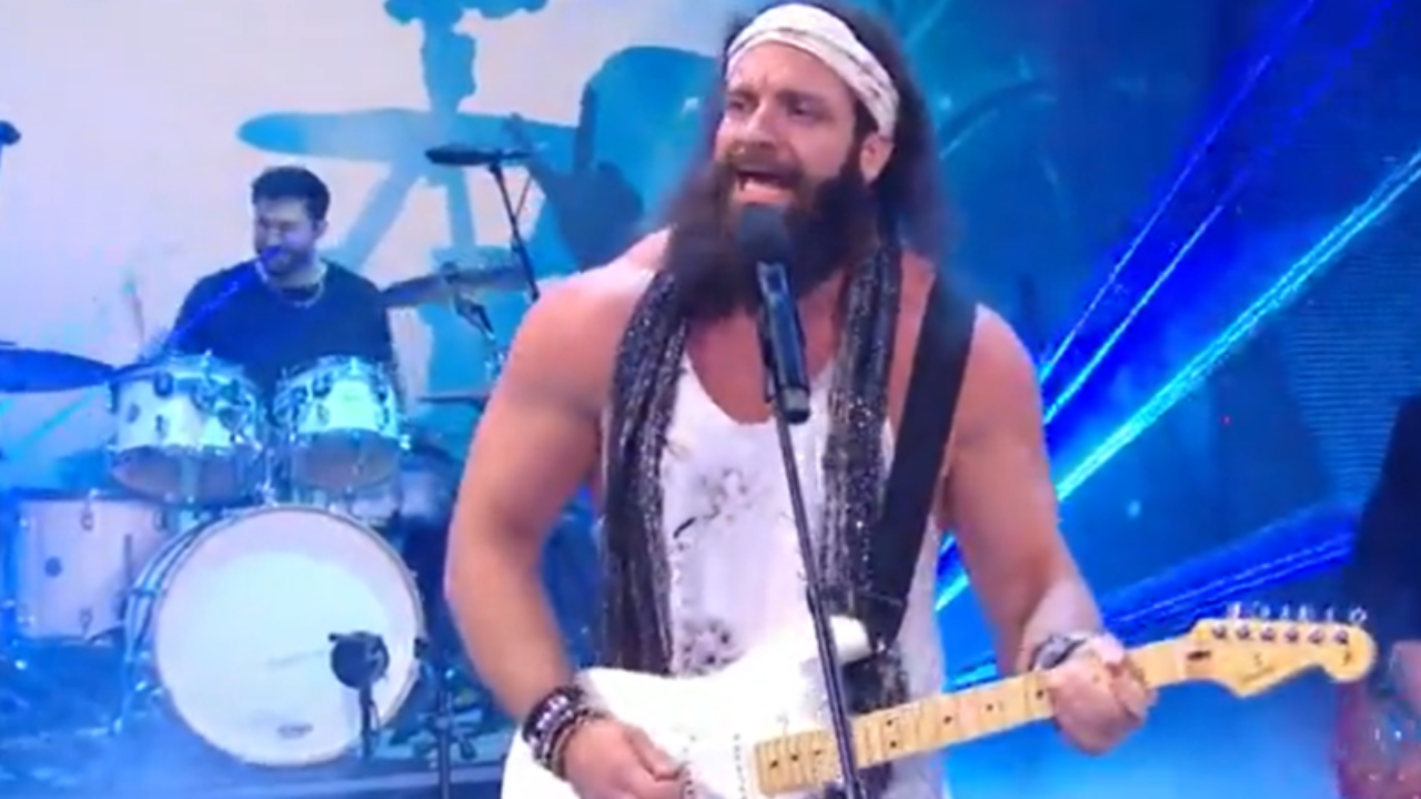 Huge push in store for Elias following move to RAW