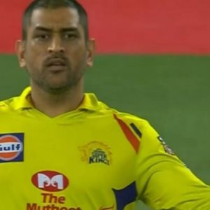 Paul Reiffel wide decision: Twitterati slam Australian umpire for not calling a wide after MS Dhoni angry stare