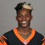 Jon Brown Kicker : Ex Soccer Player & Jacksonville Kicker Jon Brown Scores his first Field Goal