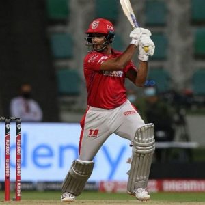 Andre Russell playing today or not: Is Mayank Agarwal playing IPL 2020 match vs KKR?