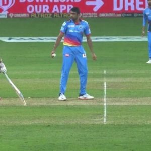 R Ashwin mankad vs RCB: Watch Delhi Capitals spinner warns Aaron Finch for mankading in IPL 2020
