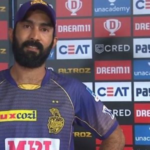Dinesh Karthik hints at pondering over replacing Sunil Narine as KKR opener in IPL 2020