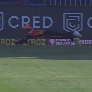 'Tremendous athleticism': Sachin Tendulkar lauds Manish Pandey's catch to dismiss Ishan Kishan in MI vs SRH IPL 2020 match