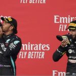 "Take your other shoe off"- Lewis Hamilton to Daniel Ricciardo before Shoey celebration