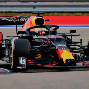 “Something broke on the car” - Red Bull's Max Verstappen crashes out of the Emilia Romagna Grand Prix at Imola
