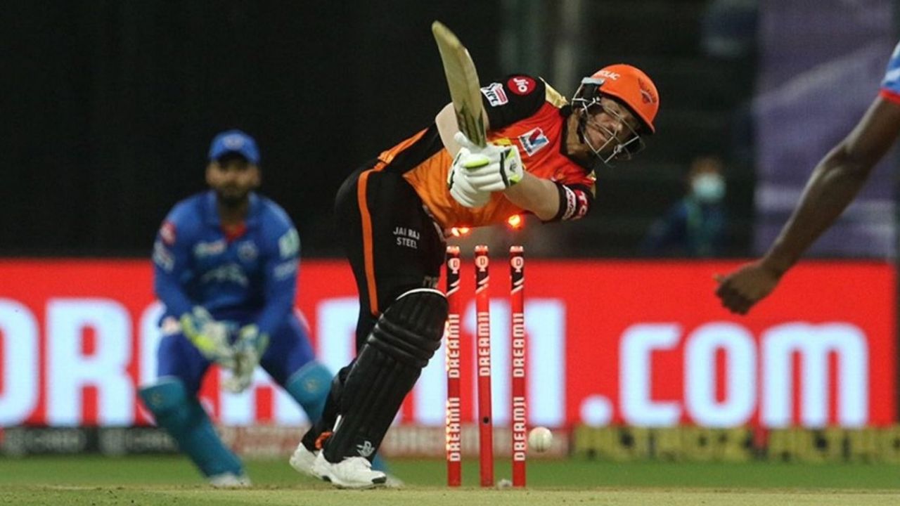 David Warner dismissal vs Delhi Capitals: Watch Kagiso Rabada castles SRH captain in IPL 2020 Qualifier 2