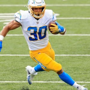 NFL Running Back Austin Eckler Announces Return To NFL On Twitch Stream, Twitch Roasts Adam Schefter