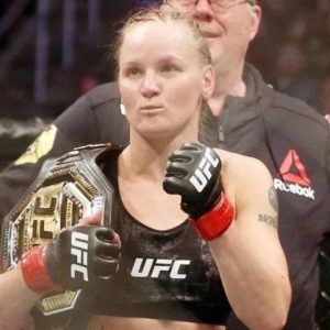 Valentina Shevchenko Retains The Flyweight Championship Over a Resilient Jennifer Maia at UFC 255