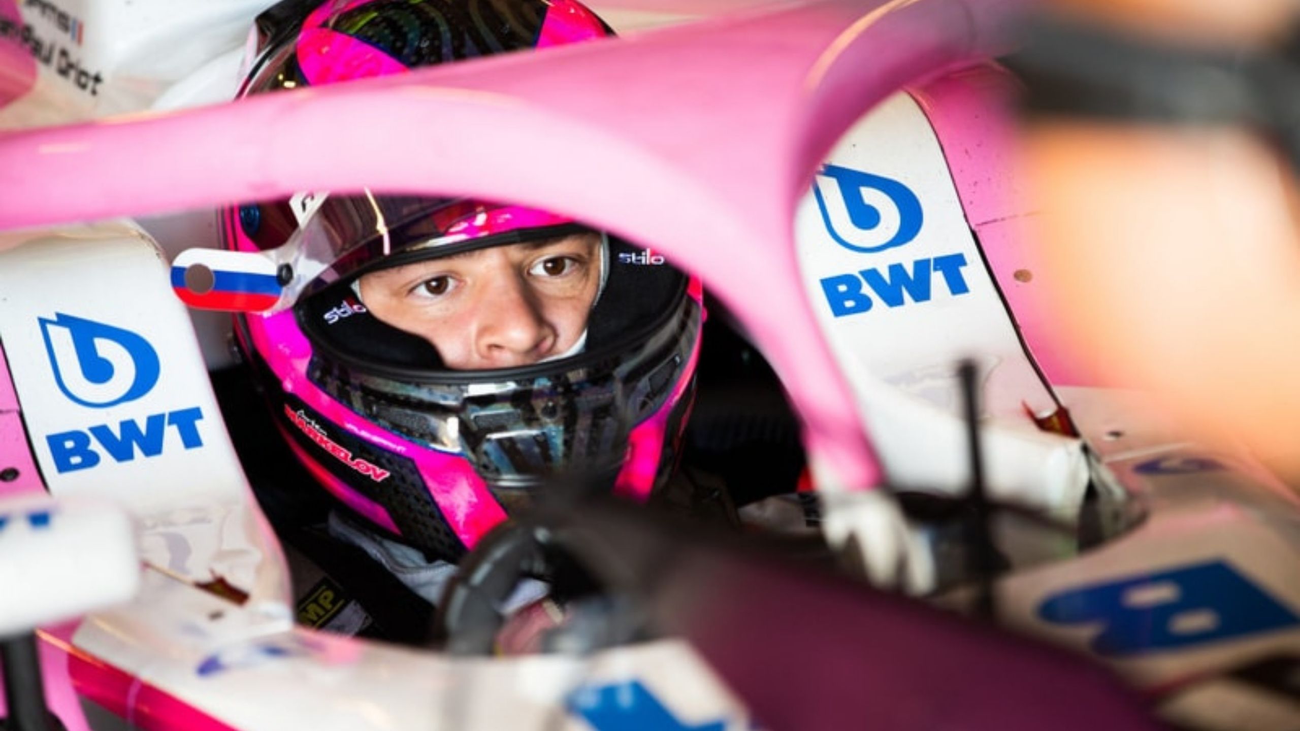 WATCH: Hilarious scenes in F2 Bahrain as unmanned BWT HWA Racelab car belonging to Artem Markelov hits barriers