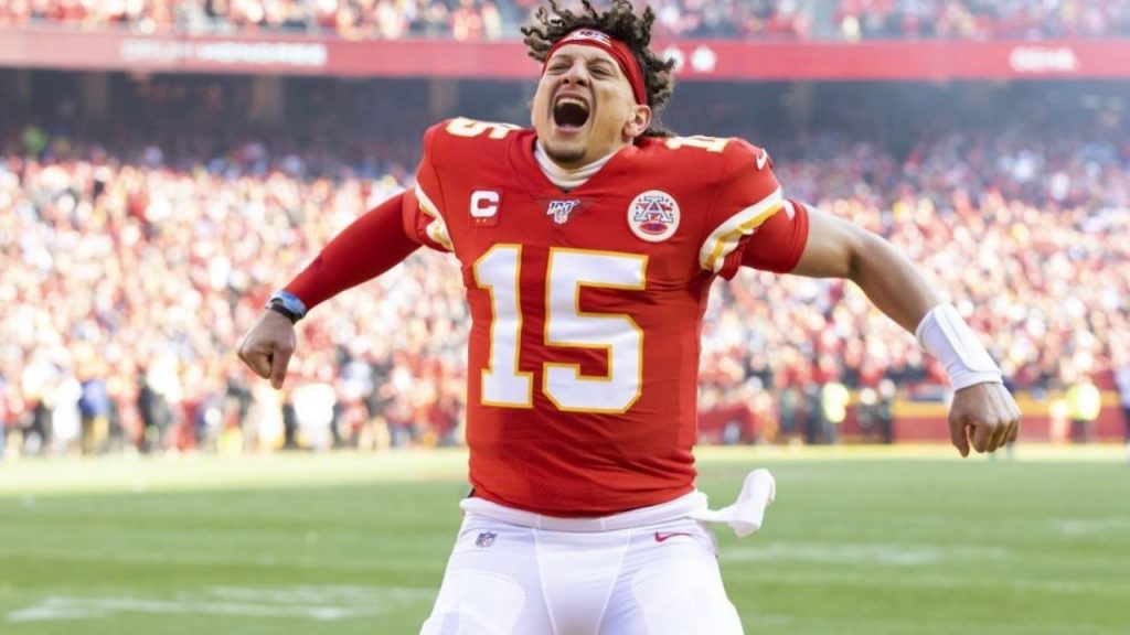 Patrick Mahomes is Upset That Him & His Fellow Black Quarterbacks Lamar Jackson and Kyler Murray Have to Keep Proving Themselves