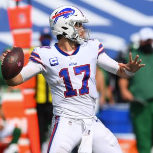 Josh Allen, who now has a $258 million deal, once requested 1000+ colleges to let him play football after receiving zero offers