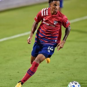 “Shut up man”: Tammy Abraham Refuses To Buy Saka’s Claims Of Him Deliberately Chipping Mendy