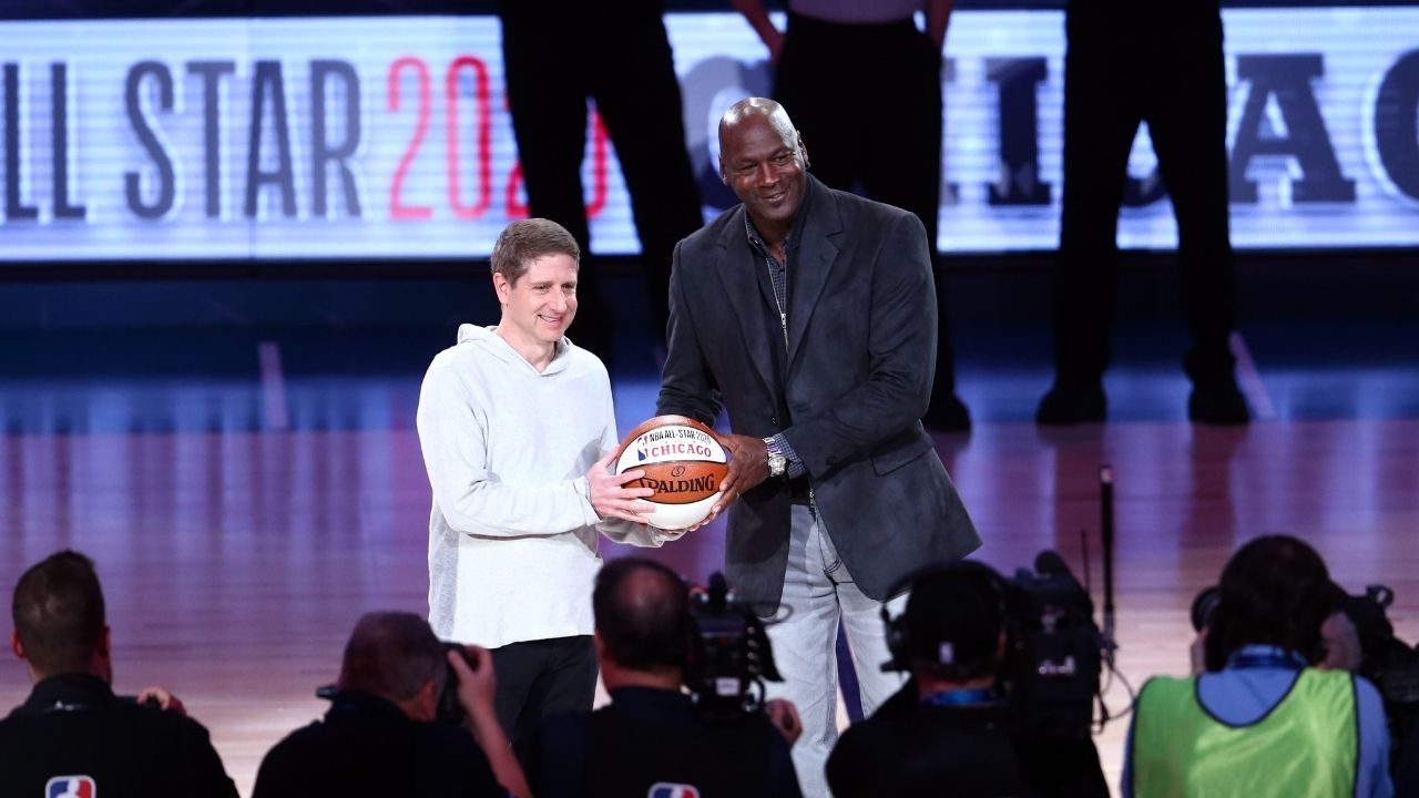 'LeBron James vs Michael Jordan rookie card battle': Bulls legend's Fleer rookie card 1986-87 sold for $150,000 at Robert Edwards Auction