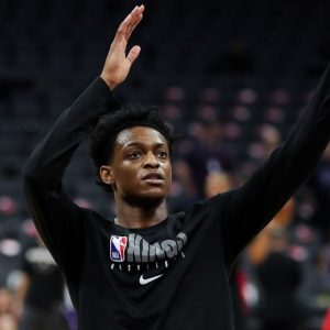 “Ja Morant is who De'Aaron Fox thinks he is”: NBA analyst and Kings point guard get into Twitter war