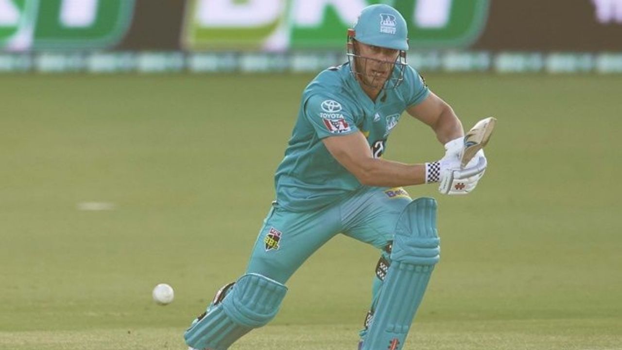 Why is Chris Lynn not playing today’s BBL 2020-21 match vs Adelaide Strikers?
