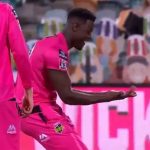 Carlos Brathwaite BBL celebration: Sydney Sixers all-rounder's unique dancing celebration amazes fans in BBL 2020-21