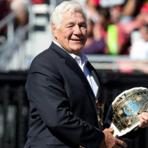 The Wrestling World comes together to celebrate Pat Patterson’s life