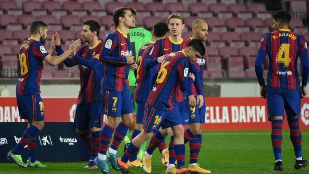 PSG Supporter Arrested After Setting Off Fire Alarm At Barcelona’s Team Hotel In Paris