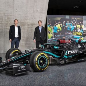 Ineos acquires one-third shares of Mercedes F1