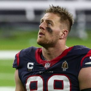 "I would like my $70 back" JJ Watt Reacts To Dustin Poirier Knocking Out Conor McGregor