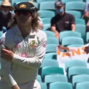 Will Pucovski injury: Australian batsman walks off the field after injuring his shoulder at the SCG