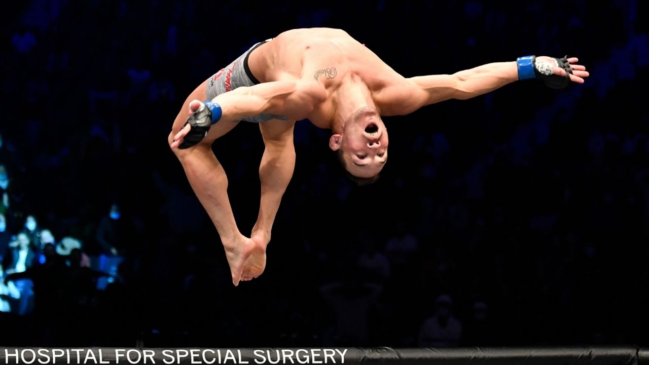 "In your quest for 30-0, you have to beat somebody. So beat me": Michael Chandler mentions Khabib Nurmagomedov in a fearless statement post UFC 257 win over Dan Hooker