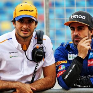 "Dream to be on a podium with Carlos Sainz"- Fernando Alonso makes heartwarming statement for his fan