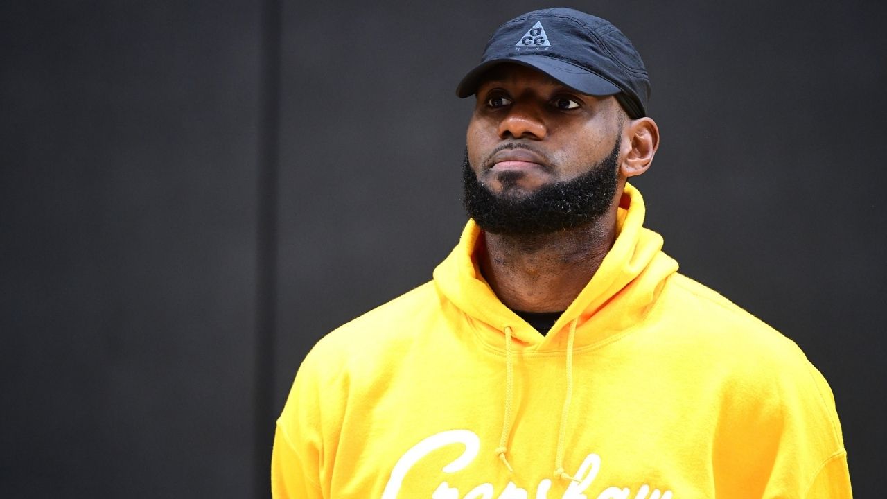 "An unjust law is no law at all": Lakers star LeBron James reacts to Jacob Blake shooter not being charged, quotes Martin Luther King with hard-hitting statement