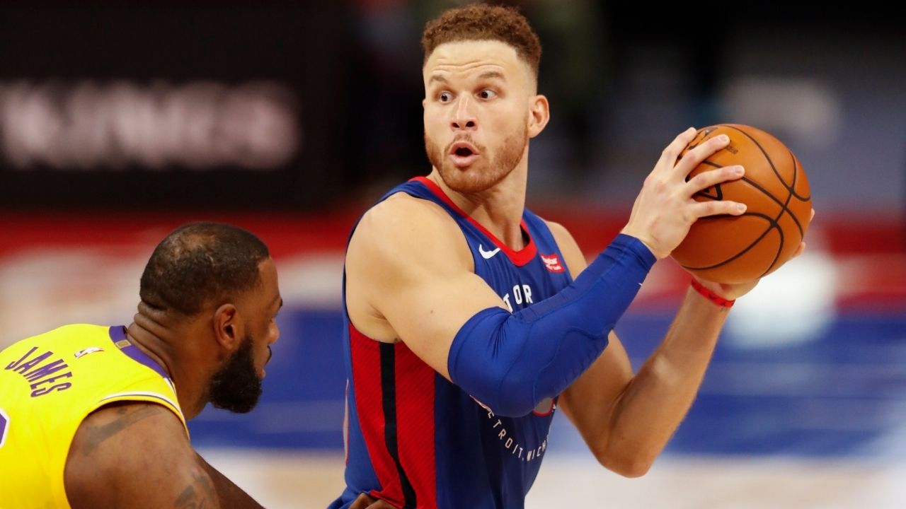 "LeBron James, you are the biggest flopper in the league": Blake Griffin mockingly laughs at Lakers star after baiting refs into foul call