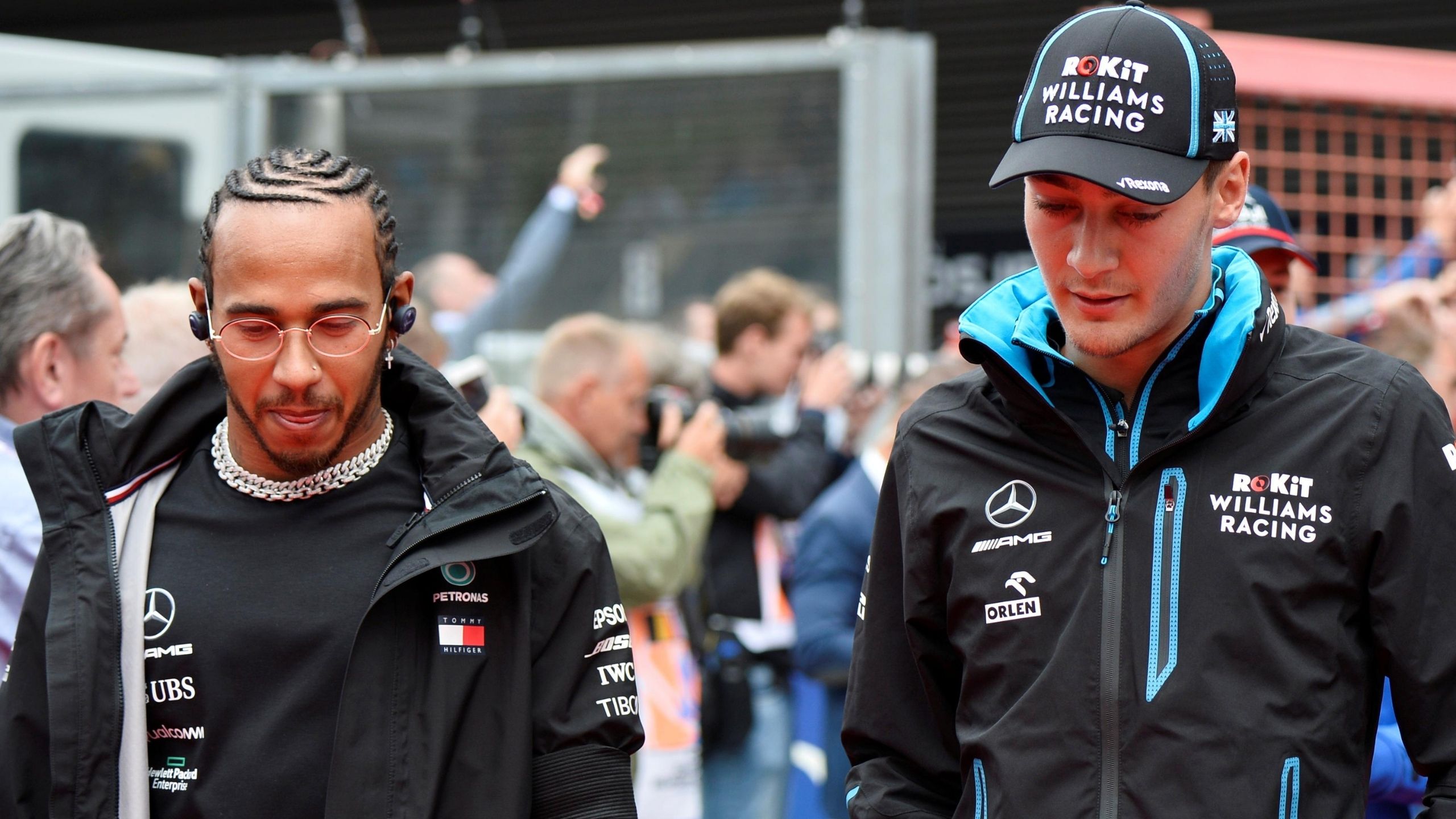 “George Russell literally and figuratively shattered Hamilton’s plan” - Ex-driver Christijan Albers believes Lewis Hamilton's time is up at Mercedes
