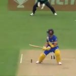 Super Smash Cricket: Neil Broom reverse ramps Blair Tickner to hit jaw-dropping six in Otago vs Central Districts match