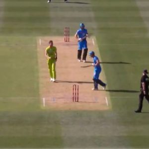 Travis Head run-out: Watch Adelaide Strikers captain's peculiar dismissal vs Sydney Thunder in BBL 2020-21