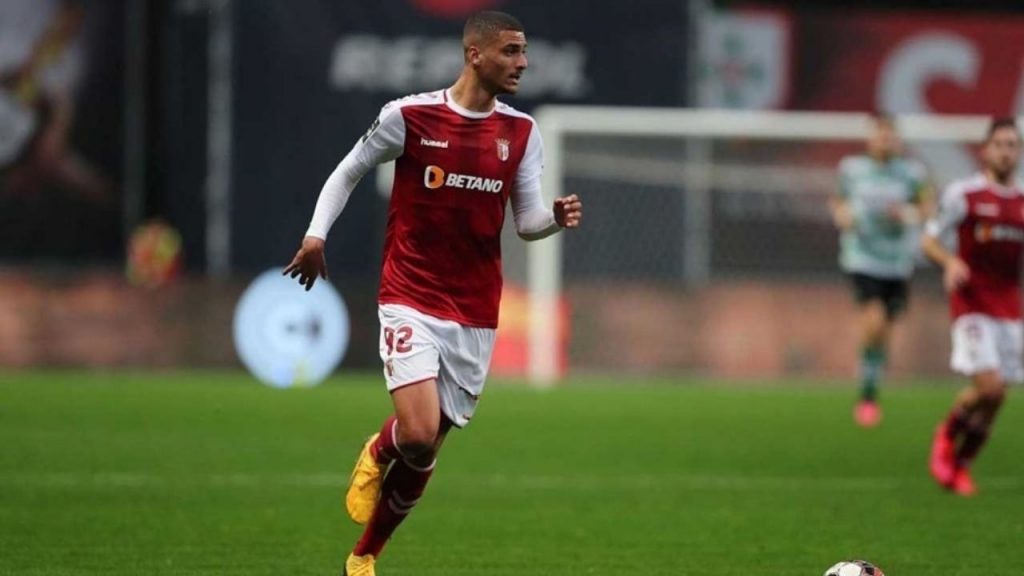 January Transfer News: Liverpool And Manchester United To Battle It Out For Portuguese Centreback