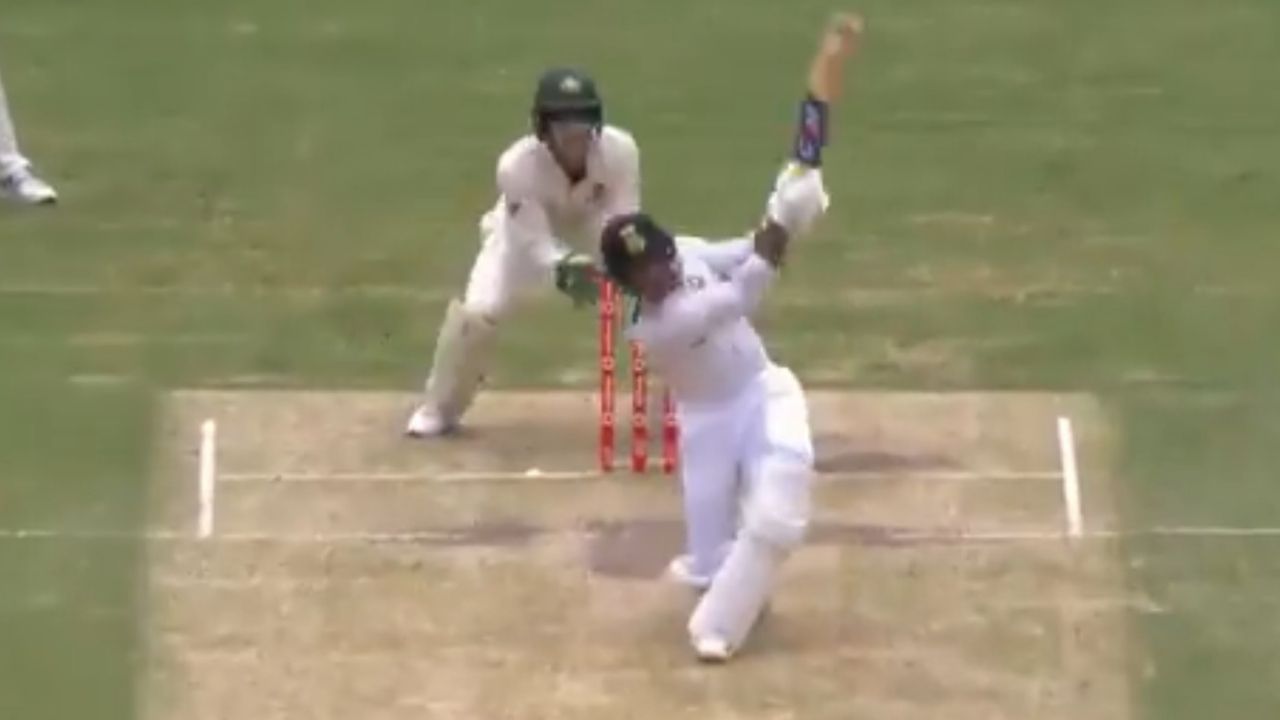 Mayank Agarwal six: Indian batsman smashes 102m six off Nathan Lyon in Brisbane Test