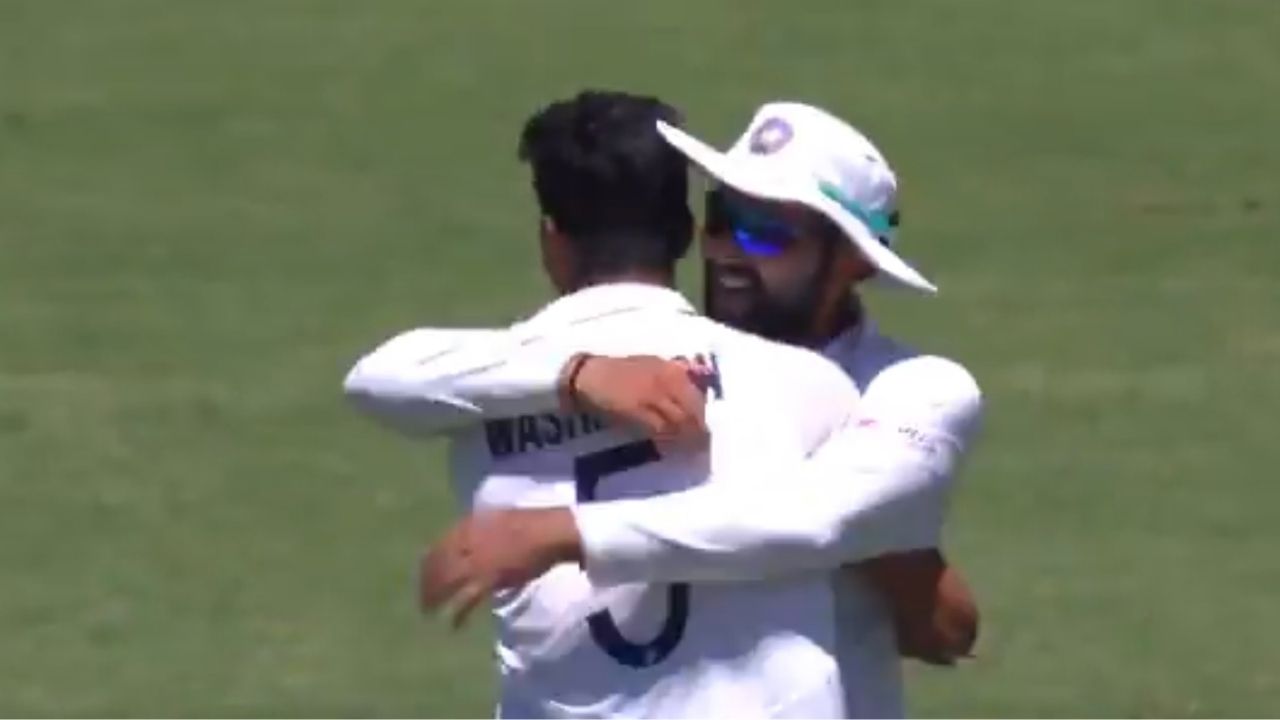 Washington Sundar bowling: Watch Sundar dismisses Steve Smith to pick maiden Test wicket at the Gabba