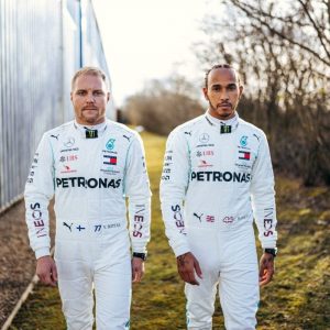 "I try to avoid that negativity" - Valtteri Bottas unbothered by comparisons with Mercedes teammate Lewis Hamilton
