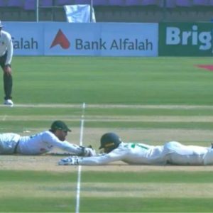 Rassie van der Dussen run-out: Watch South African batsman involved in massive mix-up with Dean Elgar in Karachi Test