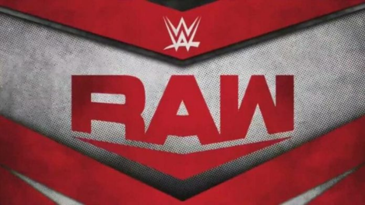Injury to WWE star confirmed by commentary team on RAW