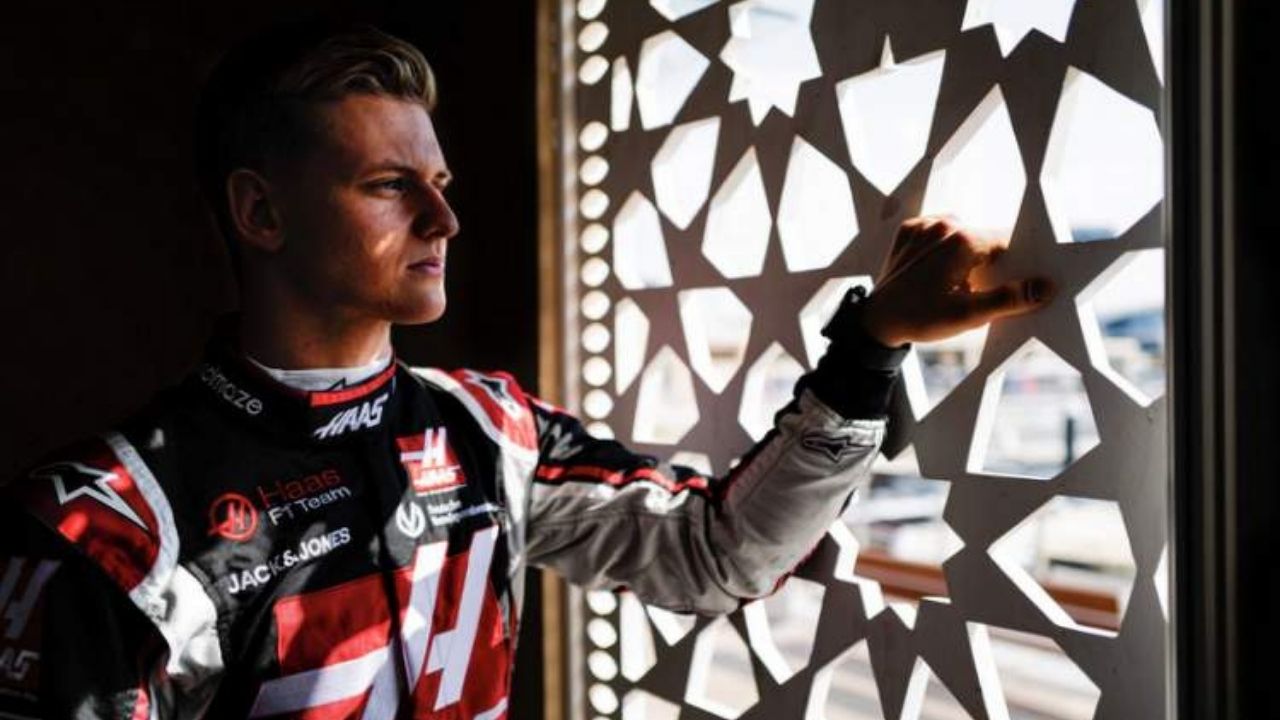 "These are private matters"- Mick Schumacher snubs questions on father Michael Schumacher