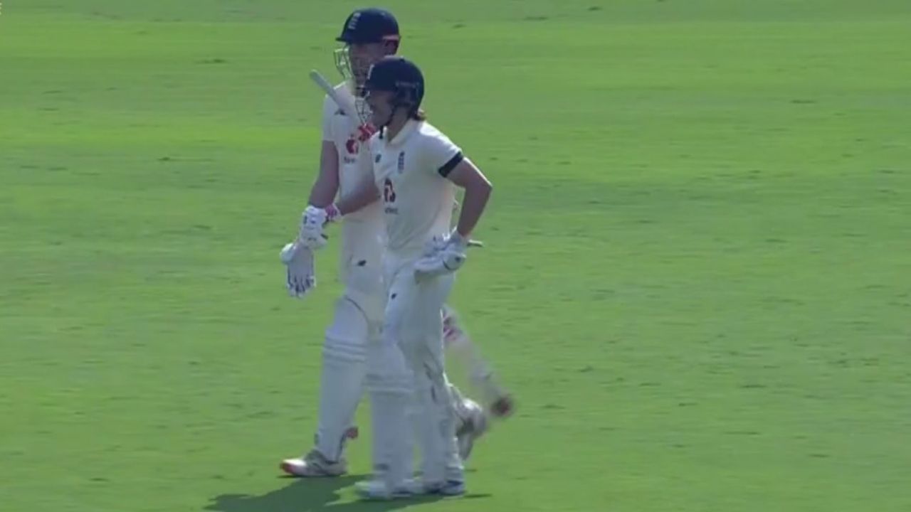 England Cricket Black Armbands: Why are English cricketers wearing black armbands today in Chennai Test vs India?