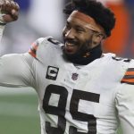 "Myles Garrett on that BIG GUARD FLOW": Cleveland Browns Star Defensive End Calls Out NBA Owner Mark Cuban, Shows Off Impressive Basketball Skills