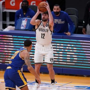 "Joe Harris is going to make NBA history": Nets swingman is on course to become the first player in league history to average over 50% on 5 3-pointers per game