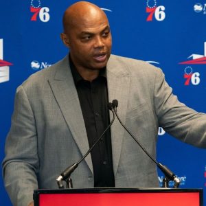 “Don’t just stand there dummy”: Charles Barkley goes on an epic tirade on players who don’t have refined ball handling skills