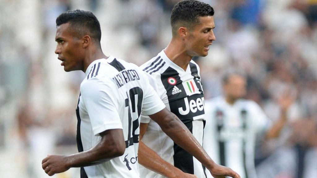WATCH: Alex Sandro Tackles Cristiano Ronaldo With The Debacle Summing Up Ronaldo’s Stinker Against Porto