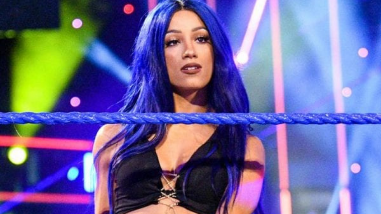 Sasha Banks looks to make history at WWE Elimination Chamber 2021