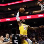 "LeBron James is doing thing no one else has at this age": Jamal Crawford stoutly defends the Lakers star on Twitter despite dipping advanced statistics