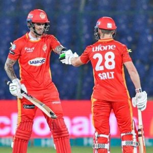 ISL vs QUE Fantasy Prediction: Islamabad United vs Quetta Gladiators – 1 March 2021 (Karachi). Faf du Plessis and Alex Hales will play a big role in the fantasy team.
