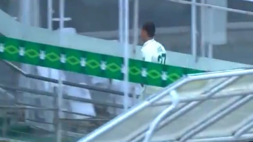 George Linde injury update: South African all-rounder runs off the ground after injuring finger in Rawalpindi Test