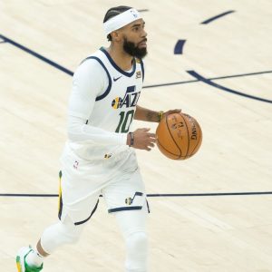"Mike Conley still got bounce, but he's the only ground-bound Jordan Brand player": Jordan Clarkson roasts Jazz teammate for not dunking in-game this season